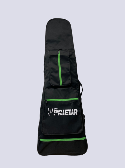 Guitar bag with external pockets