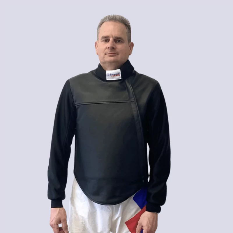 Plastron skin with sleeves