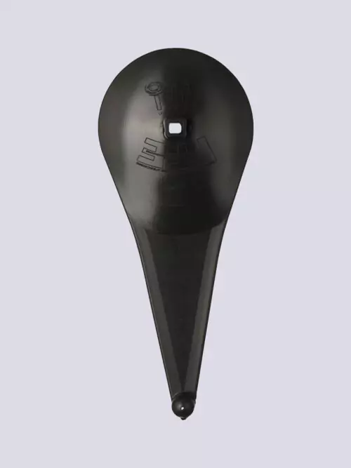 Sabre guard for plastic blade